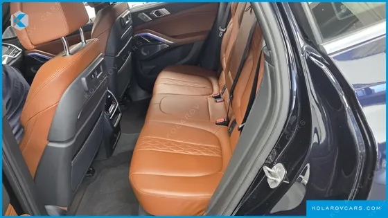 BMW X6 M50I