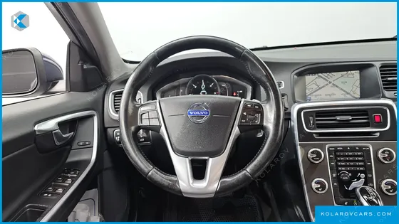 VOLVO S60 D2