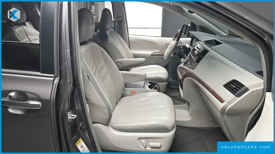 TOYOTA SIENNA 3.5