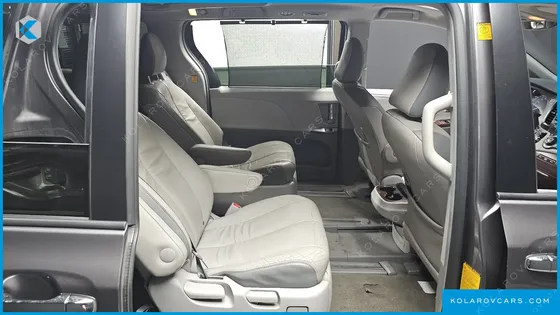 TOYOTA SIENNA 3.5