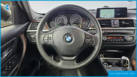 BMW 3 SERIES 320I
