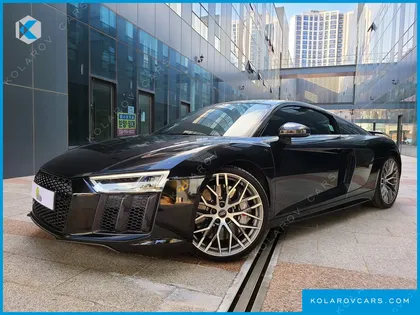AUDI R8 5.2 V10 PLUS COUPE