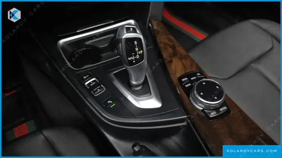 BMW 3 SERIES 320I