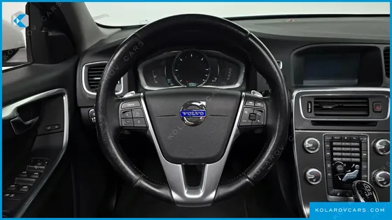 VOLVO S60 D2
