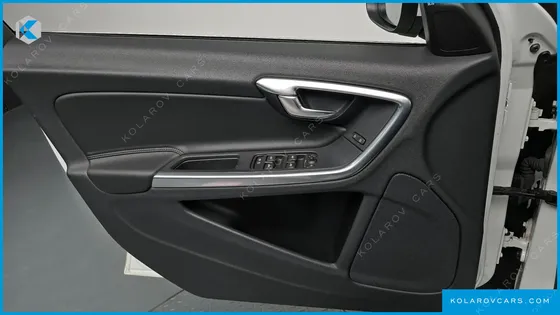 VOLVO S60 D2
