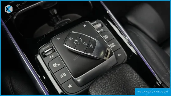 MERCEDES GLB-CLASS GLB220