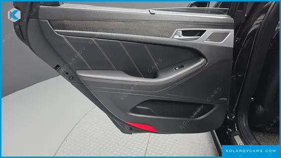 GENESIS G80 3.3 T-GDI AWD
