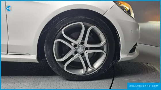MERCEDES E-CLASS E250 BLUETEC 4MATIC AV