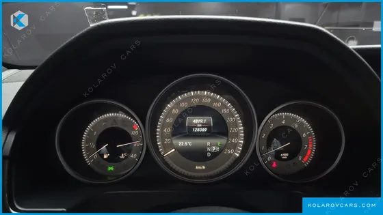 MERCEDES E-CLASS E300 4MATIC AVANTGARDE