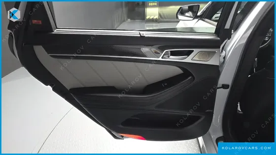 GENESIS G80 3.3 T-GDI AWD