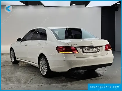 MERCEDES E-CLASS E200 ELEGANCE