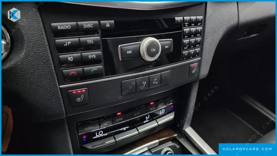MERCEDES E-CLASS E200 CGI