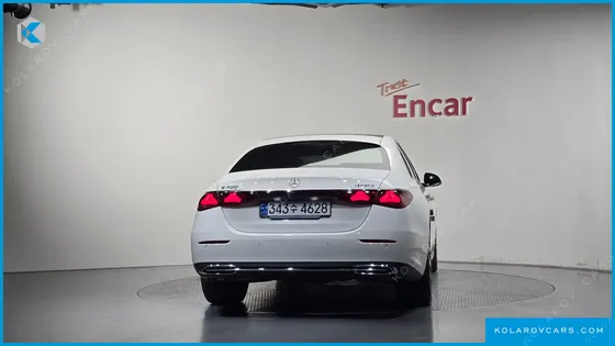 MERCEDES E-CLASS E300 4MATIC EXCLUSIVE