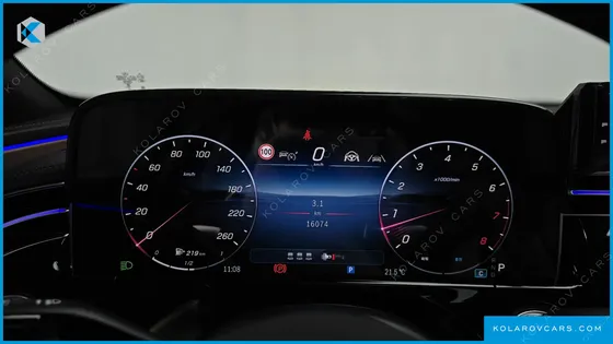 MERCEDES E-CLASS E300 4MATIC EXCLUSIVE