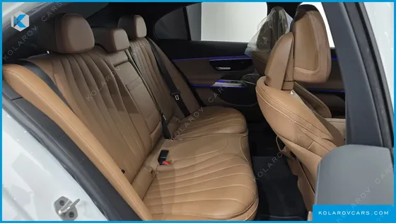 MERCEDES E-CLASS E300 4MATIC EXCLUSIVE