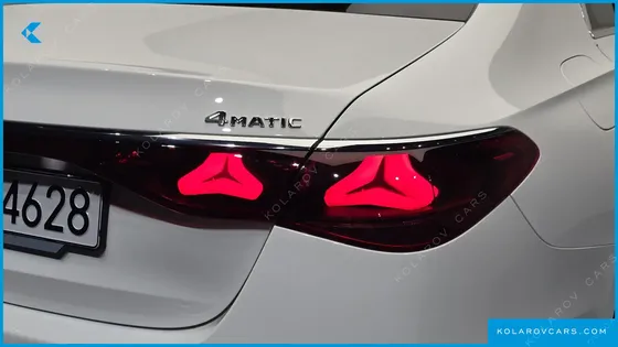 MERCEDES E-CLASS E300 4MATIC EXCLUSIVE