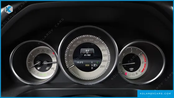 MERCEDES E-CLASS E250 BLUETEC 4MATIC AV