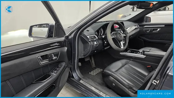 MERCEDES E-CLASS E250 BLUETEC 4MATIC AV