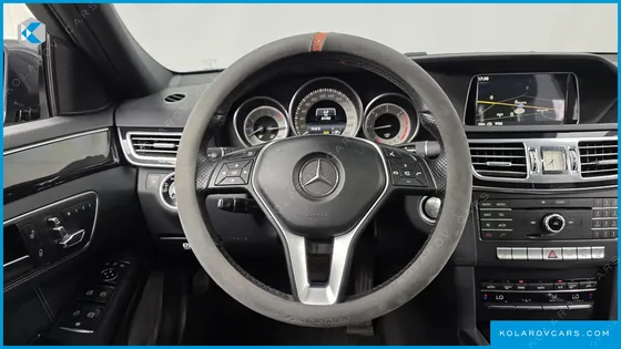 MERCEDES E-CLASS E250 BLUETEC 4MATIC AV