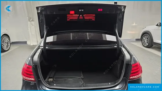 MERCEDES E-CLASS E250 BLUETEC 4MATIC AV