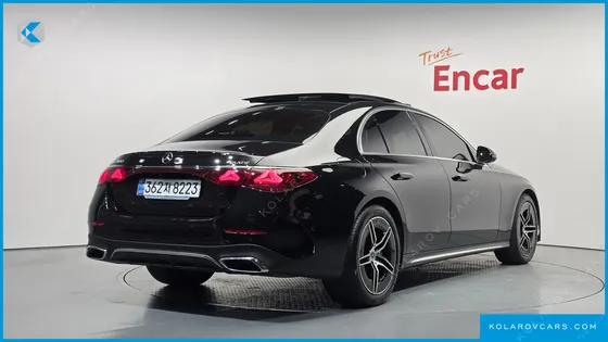 MERCEDES E-CLASS E300 4MATIC AMG LINE