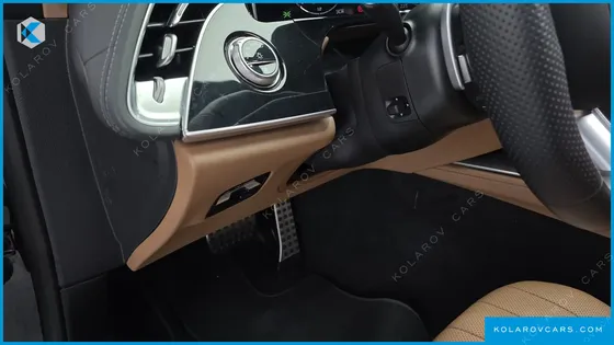 MERCEDES E-CLASS E300 4MATIC AMG LINE