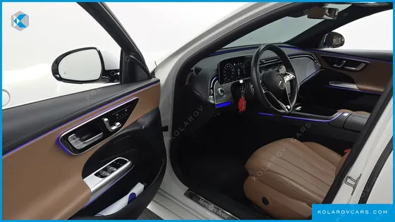 MERCEDES E-CLASS E200 AVANTGARDE