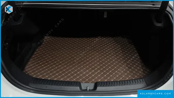 MERCEDES E-CLASS E200 AVANTGARDE