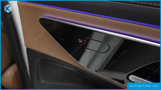 MERCEDES E-CLASS E200 AVANTGARDE