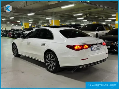 MERCEDES E-CLASS E300 4MATIC EXCLUSIVE