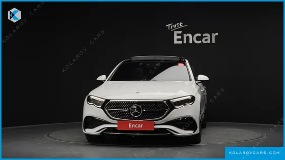 MERCEDES E-CLASS E300 4MATIC AMG LINE