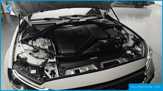 MERCEDES E-CLASS E300 4MATIC AMG LINE