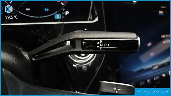 MERCEDES E-CLASS E300 4MATIC AMG LINE