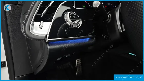 MERCEDES E-CLASS E300 4MATIC AMG LINE