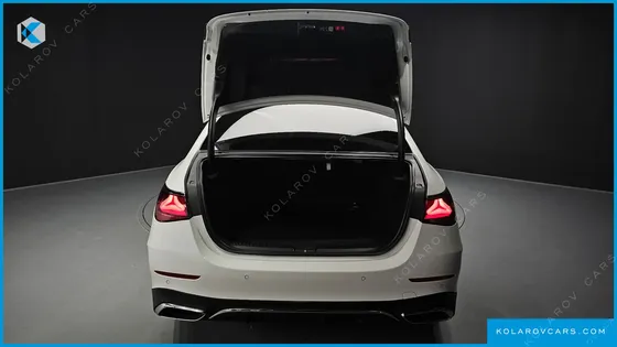 MERCEDES E-CLASS E300 4MATIC AMG LINE