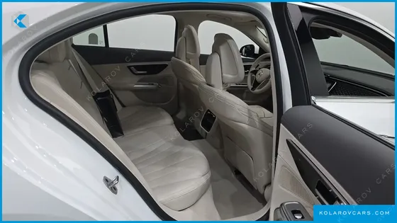 MERCEDES E-CLASS E220D 4MATIC EXCLUSIVE