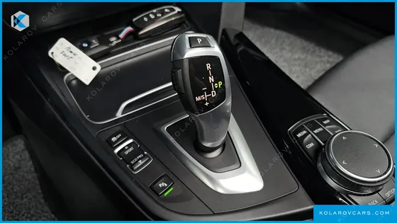 BMW GRAN TURISMO (GT) GT 320D