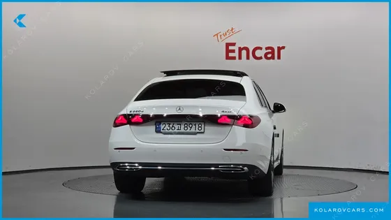 MERCEDES E-CLASS E220D 4MATIC EXCLUSIVE