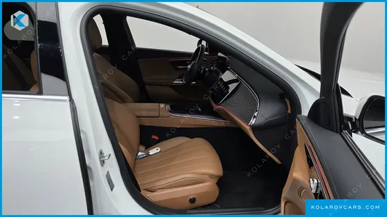 MERCEDES E-CLASS E220D 4MATIC EXCLUSIVE