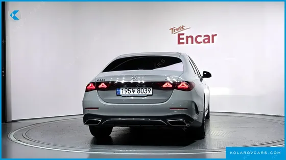 MERCEDES E-CLASS E300 4MATIC AMG LINE