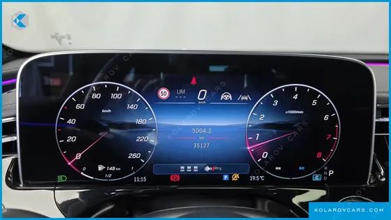 MERCEDES E-CLASS E300 4MATIC AMG LINE