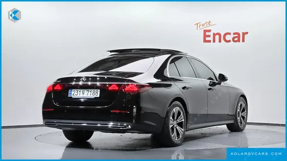 MERCEDES E-CLASS E200 AVANTGARDE