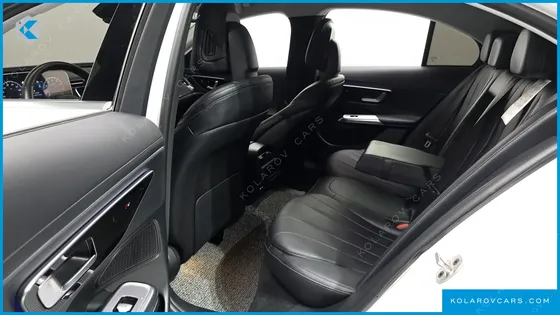 MERCEDES E-CLASS E200 AVANTGARDE LIMITED