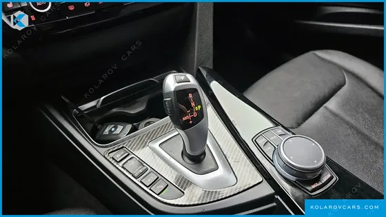 BMW GRAN TURISMO (GT) GT 320D PREMIUM