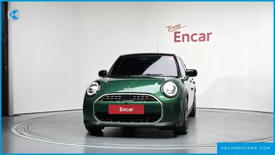 MINI COOPER 5 DOOR FAVOURED