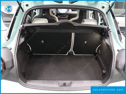 MINI COOPER 5 DOOR FAVOURED