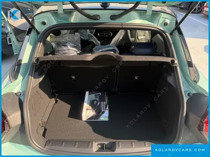 MINI COOPER 5 DOOR FAVOURED