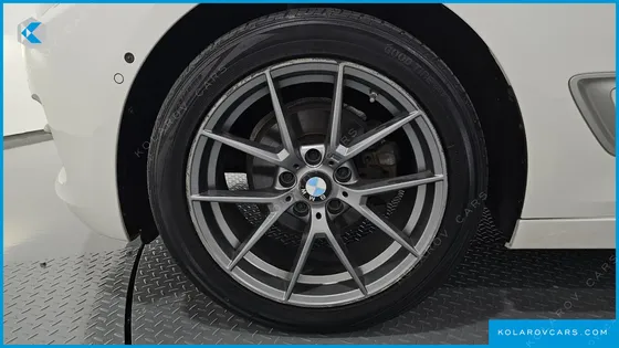 BMW GRAN TURISMO (GT) GT 320D PREMIUM