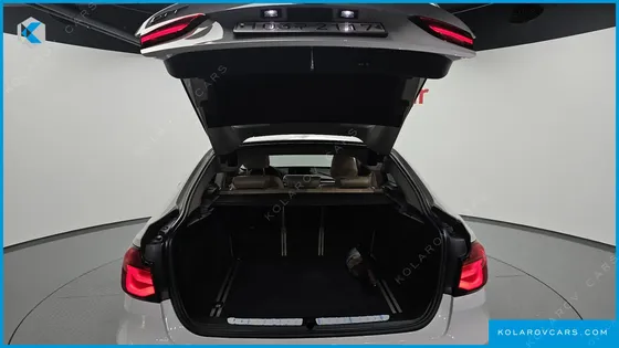 BMW GRAN TURISMO (GT) GT 320D PREMIUM