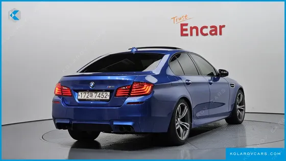 BMW M5 M5 SEDAN